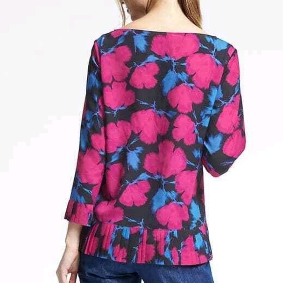 Banana Republic Top Womens Medium Floral Pink Blue Art Bold Pleated Ruffle - Picture 13 of 15